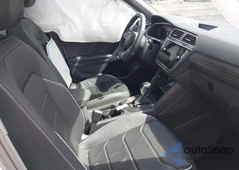 2023 Volkswagen Tiguan 2.0T Sel R-Line from USA, damaged, VIN 3VV4B7AX1PM034909